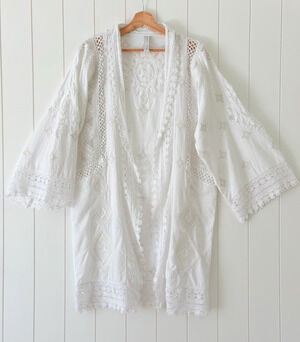 Scarlett Poppies Ethereal Kimono White Cotton Embroidered Lace Cover-Up M/L